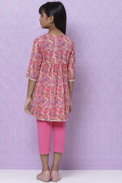Pink Cotton Tunic And Capri Set image number 6