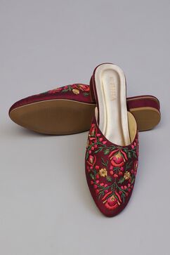 Magenta Embroidered Mules image number 4