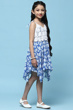 Blue & White Cotton Printed Handkerchief Fem Dress image number 4