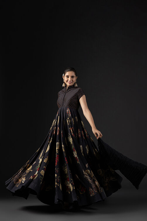 Rohit Bal Black Cotton Silk Anarkali Printed Suit Set image number 4
