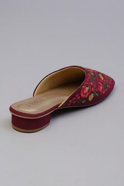 Magenta Embroidered Mules image number 5