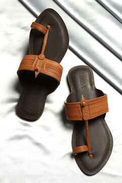 Tan & Dark Brown Leather Kolhapuri Sandals image number 6