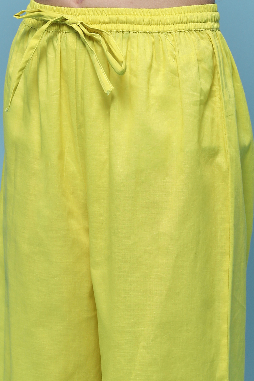 Yellow Gathered Cotton Kurta With Palazzo & Net Dupatta image number 2